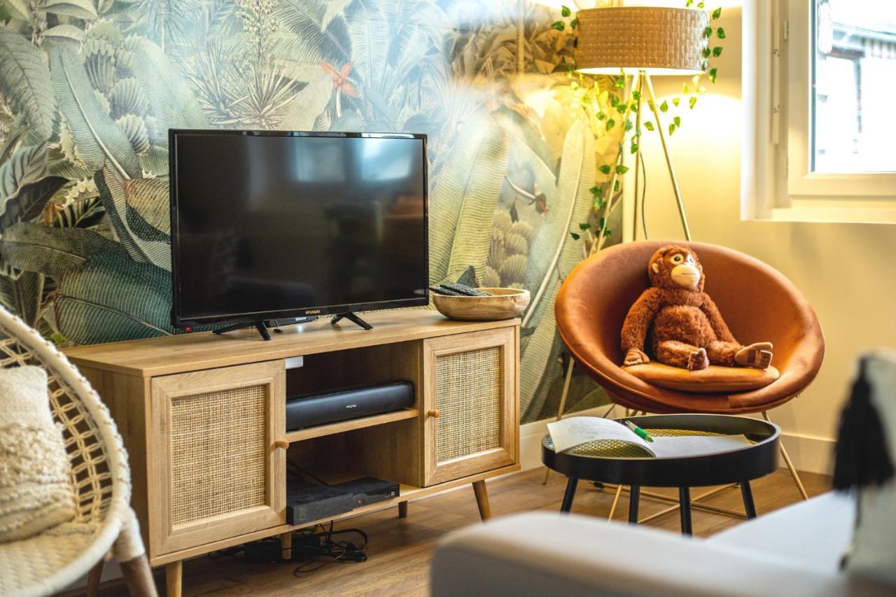 Suite Jungle - Jardin, Netflix Et Parking - Le Manoir Aux Pommes Orbec ภายนอก รูปภาพ